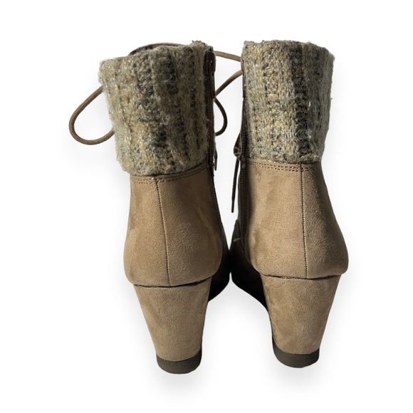 SO Wedge Tan Boot Womens Sweater Knit Collar Edge Zip Up and Lace Up - Picture 6 of 16